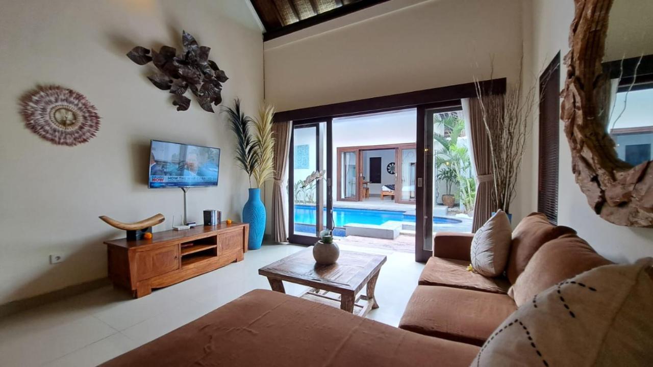 Villa Joyosa Σεμινιάκ Εξωτερικό φωτογραφία